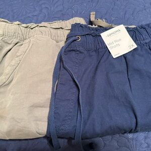 Sonoma women’s shorts 2x 2 pairs!